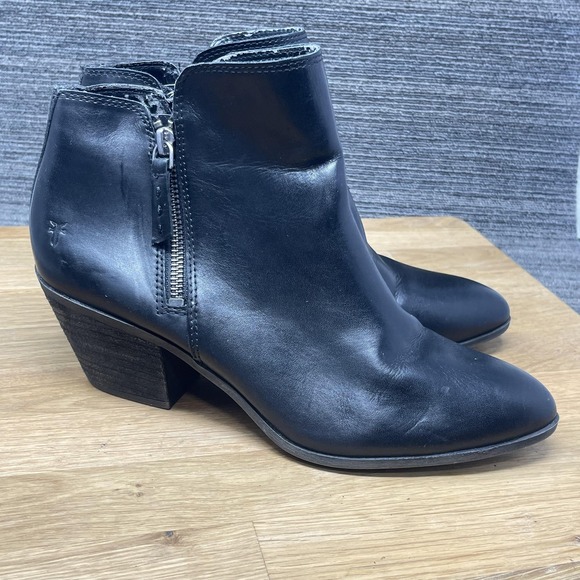 Frye Shoes - Frye Judith Boots Women‎ 8.5 Black Leather Double Zip Ankle Heel Booties Biker